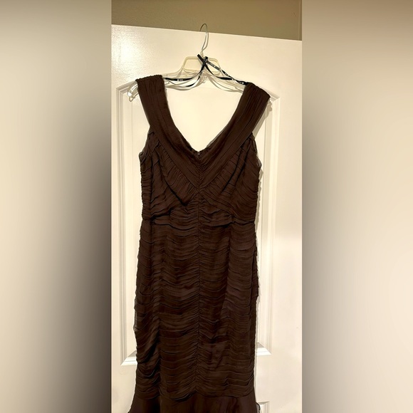 Tadashi Sheath Silk Pleated Cocktail Dress Size 12 Brown - Picture 1 of 4